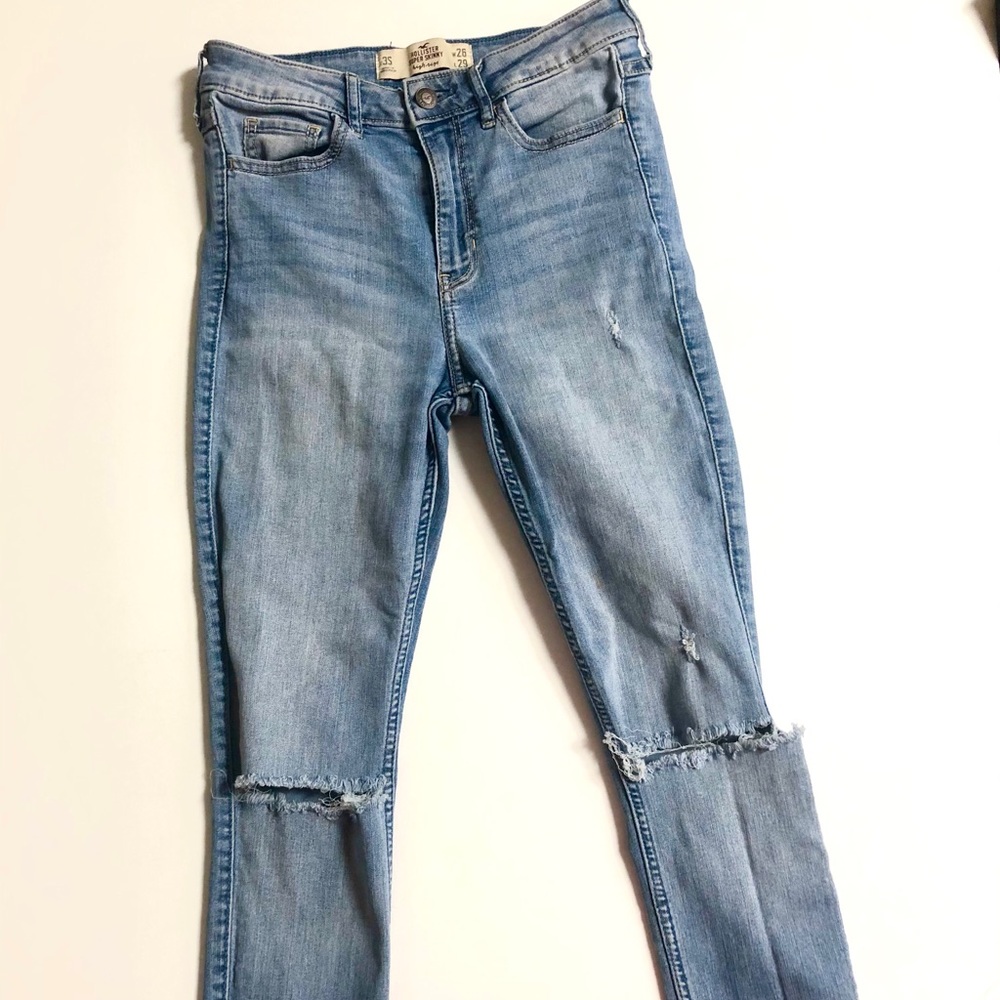 High waisted Hollister Skinny Jeans Size 3